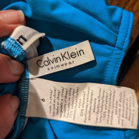 CK one piece - Picture 4 of 4